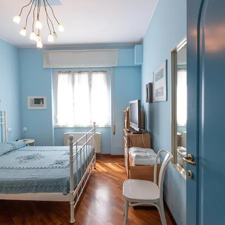 Comodo Signorile A Due Passi Dal Mare Con Posto Auto Rapallo