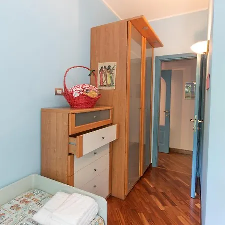 Comodo Signorile A Due Passi Dal Mare Con Posto Auto